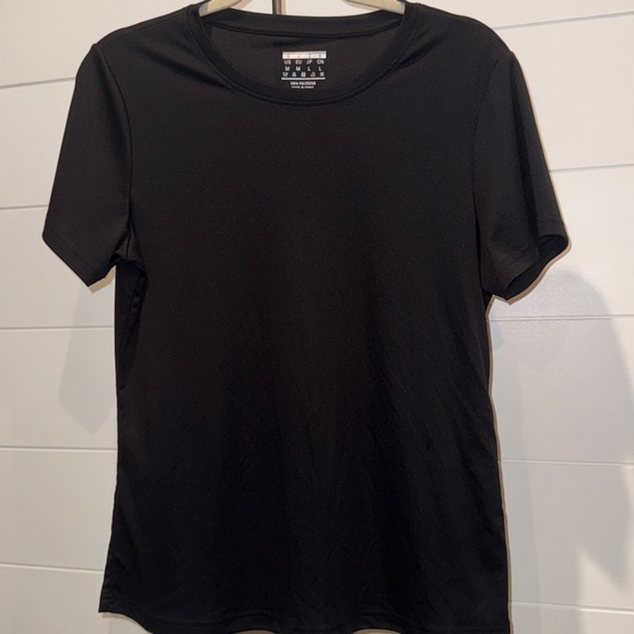 Women’s Black Workout Short Sleeve T-Shirt - Picture 2 of 8